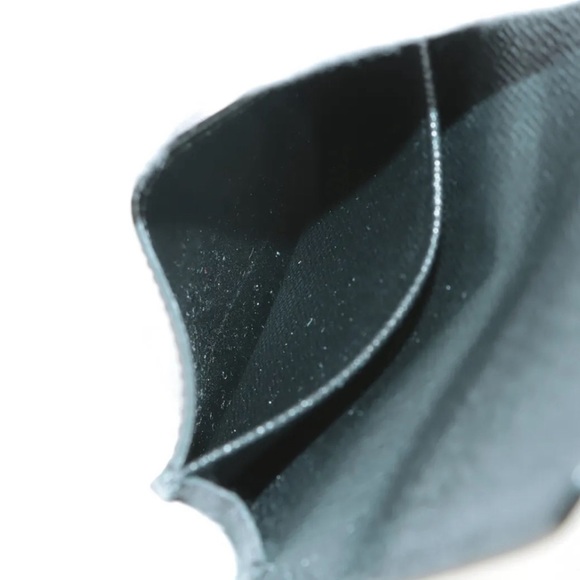 Louis Vuitton Taiga Annvelope Cult De Viste Card Case - M30922 - Picture 11 of 12